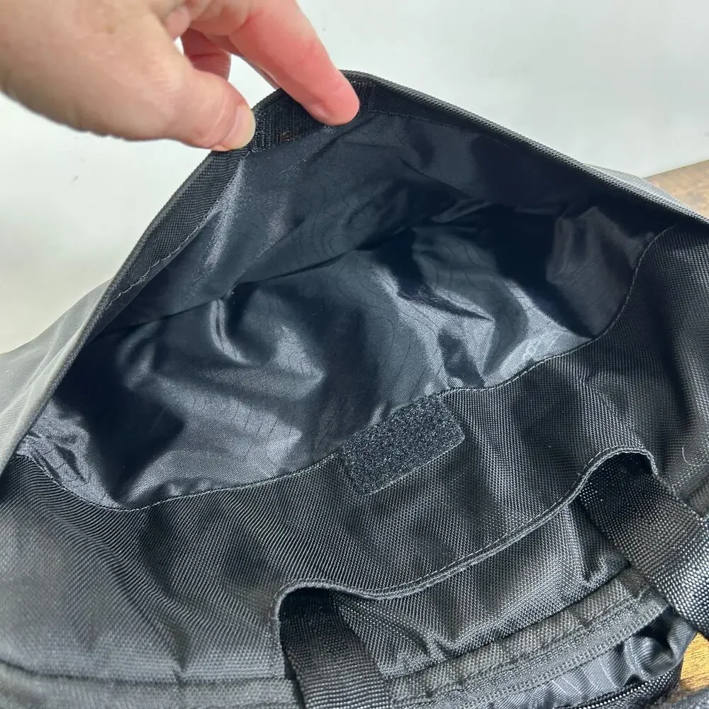 Incase Classic Universal Sleeve 13
